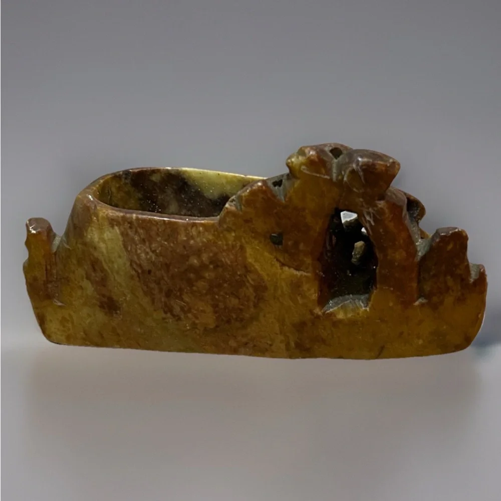 Vintage Carved Soapstone Trinket Holder 4”